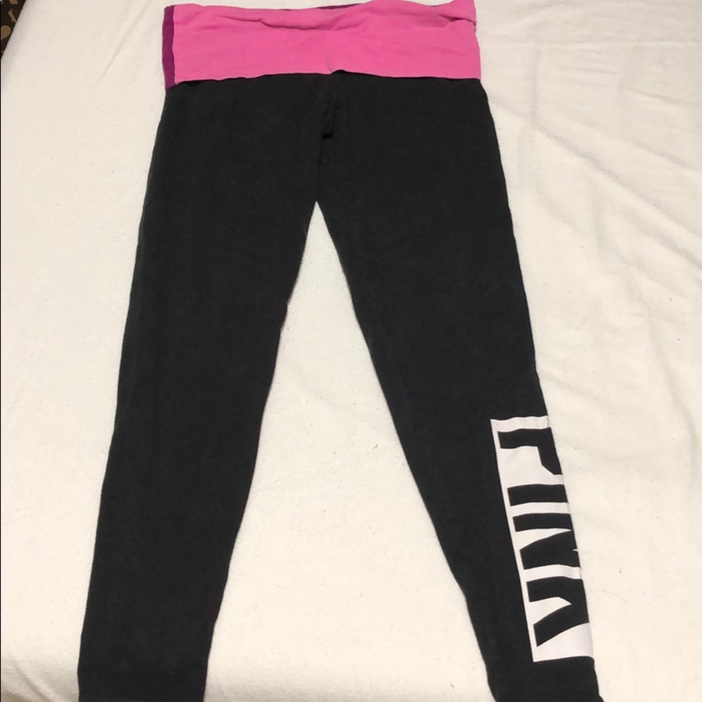 pink yoga pants